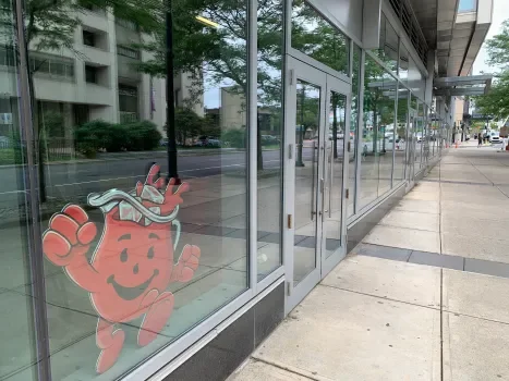 Commercial storefront glass installation Portland OR